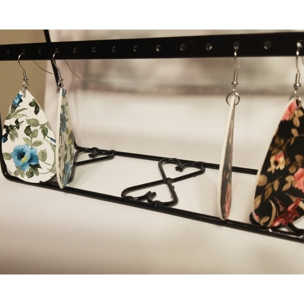 Set of faux leather earrings | 4 Pairs - Picture 4 of 6
